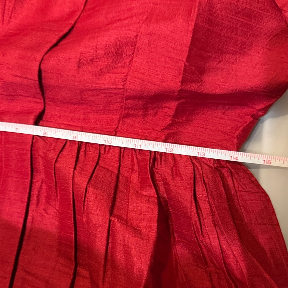 Kate Dress NWT Size Medium - Elegant Red Midi Dress - Picture 8 of 9